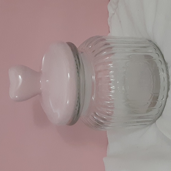 Pink Heart Glass Storage Jar/Container - Picture 1 of 2